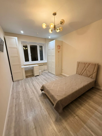 Снять квартиру в Тобольске. Вариант № 8778555, 21, площадь -  квм, цена 70000 рублей