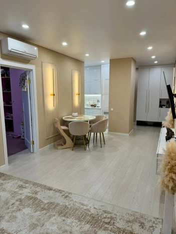 Купить трехкомнатную квартиру в районе Новокуркино в Химках. Вариант № 8929208, 1, площадь -  квм, цена 19250000 рублей