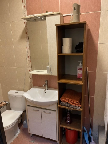 Купить квартиру в Москве. Вариант № 10296119, 8, площадь -  квм, цена 6200000 рублей