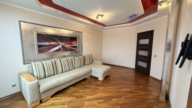 Купить однокомнатную квартиру на улице Черниговская в Калининграде. Вариант № 882865, 11, площадь -  квм, цена 6290000 рублей