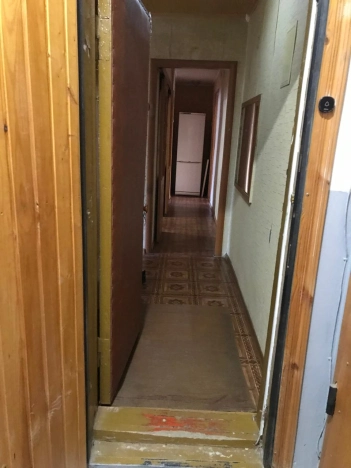 Купить трехкомнатную квартиру в Ростовской области. Вариант № 8435758, 6, площадь -  квм, цена 5250000 рублей