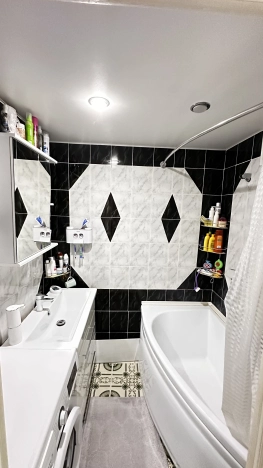 Купить квартиру на улице Верхняя Дуброва в Владимире. Вариант № 8905, 14, площадь -  квм, цена 5800000 рублей