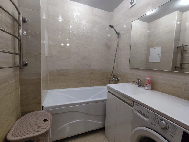 . Вариант № 6861762, 26, площадь - 63.6 квм, цена 8800000 рублей