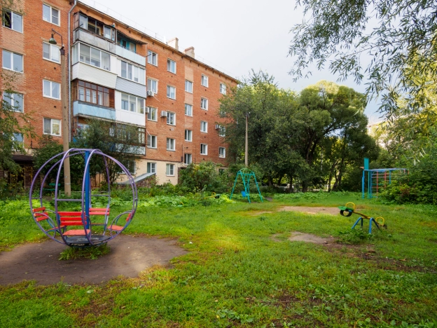 Купить двухкомнатную квартиру в Омске. Вариант № 3113240, 18, площадь -  квм, цена 3900000 рублей