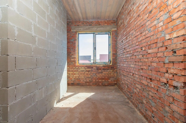 Купить дом в Омске. Вариант № 8487, 22, площадь -  квм, цена 10000000 рублей