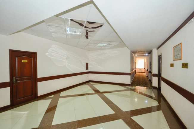 Купить помещения под гостиницу в Новосибирске. Вариант № 1345749, 12, площадь -  квм, цена 480000000 рублей