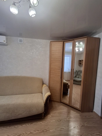 Купить комнату в Уссурийске. Вариант № 10326129, 11, площадь -  квм, цена 1700000 рублей