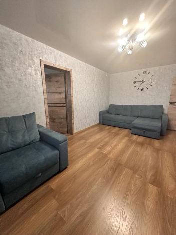 Купить двухкомнатную квартиру на улице Комсомольская в Улан-Удэ. Вариант № 2870235, 10, площадь -  квм, цена 7200000 рублей