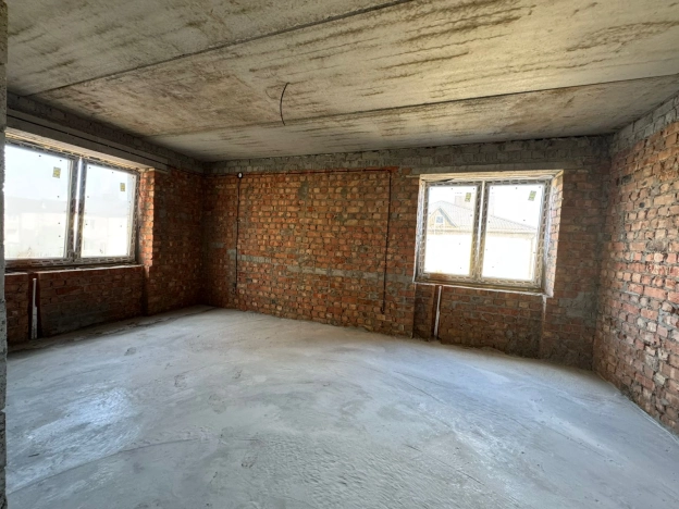 . Вариант № 8457902, 0, площадь - 39 квм, цена 3700000 рублей