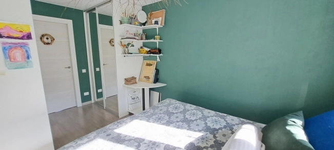 Купить трехкомнатную квартиру в Омске. Вариант № 7632799, 8, площадь -  квм, цена 7900000 рублей