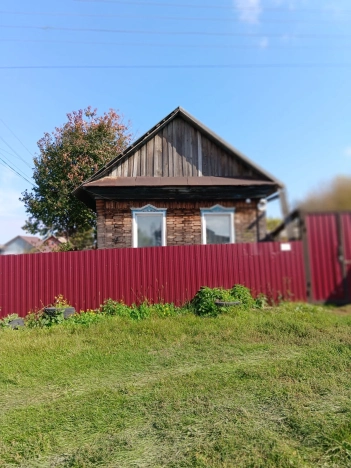 Купить дом в Алтайском крае. Вариант № 5322866, 1, площадь -  квм, цена 1980000 рублей