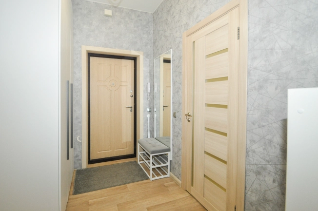 Купить однокомнатную квартиру в Новосибирске. Вариант № 8767826, 14, площадь -  квм, цена 6400000 рублей