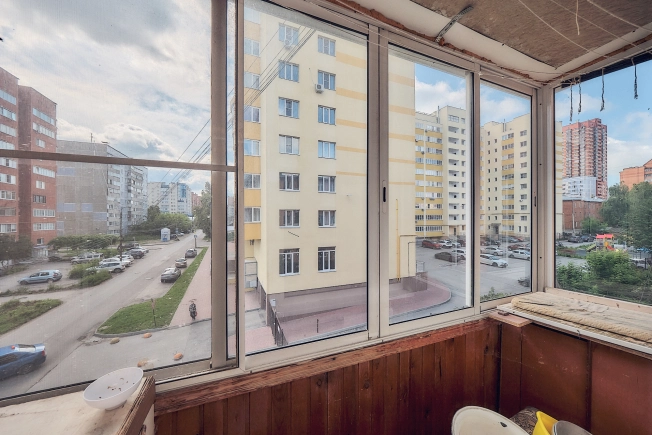 Купить трехкомнатную квартиру на улице Касимовское шоссе в Рязани. Вариант № 54950, 6, площадь -  квм, цена 3600000 рублей