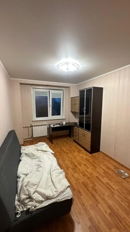 Купить квартиру у метро Пятницкое шоссе в Москве. Вариант № 1186798, 3, площадь -  квм, цена 20000000.0000 рублей
