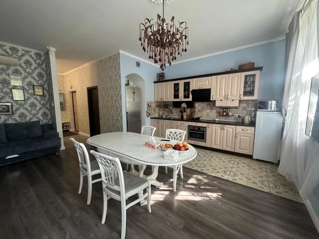 Купить трехкомнатную квартиру в Одинцове. Вариант № 40056, 1, площадь -  квм, цена 33000000 рублей