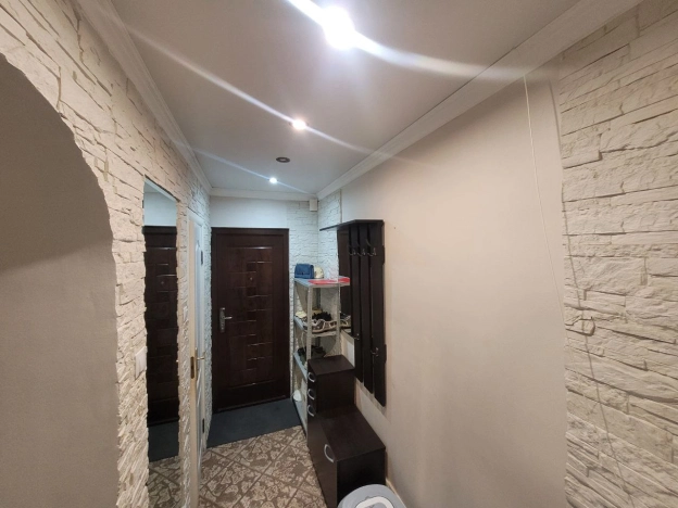 Купить трехкомнатную квартиру в Калининграде. Вариант № 6717198, 20, площадь -  квм, цена 6550000 рублей