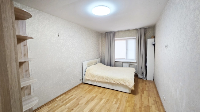 Купить трехкомнатную квартиру на вторичке на улице Пригородное шоссе в Московской области. Вариант № 9780846, 8, площадь -  квм, цена 18980000 рублей