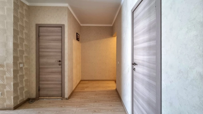 Купить двухкомнатную квартиру в Ростовской области. Вариант № 5478427, 6, площадь -  квм, цена 7150000 рублей