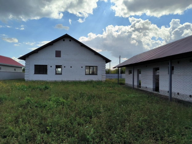 Купить дом в Барнауле. Вариант № 3809975, 13, площадь -  квм, цена 8200000 рублей