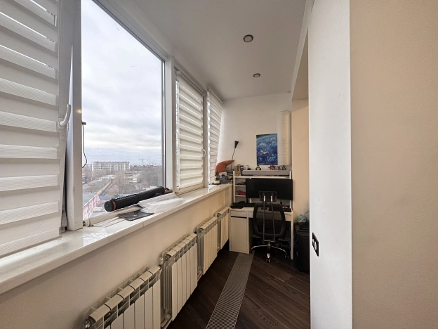 Купить однокомнатную квартиру в районе Московский в Санкт-Петербурге. Вариант № 14573, 6, площадь -  квм, цена 14990000 рублей