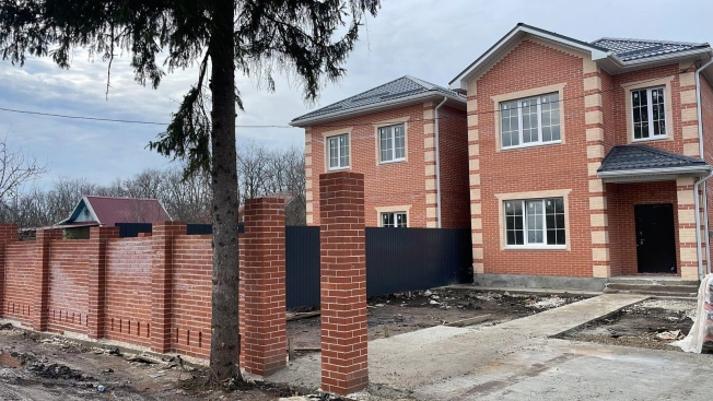 Купить дом на улице Садовая в Краснодаре. Вариант № 39443, 1, площадь -  квм, цена 7300000 рублей