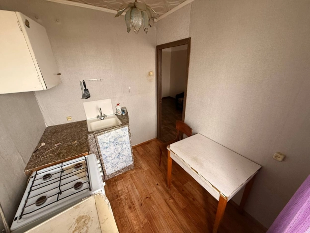 Купить однокомнатную квартиру в Микрорайоне Менделеевский, Гусь-Хрустальный в Гусь-Хрустальном. Вариант № 8822984, 10, площадь -  квм, цена 700000 рублей