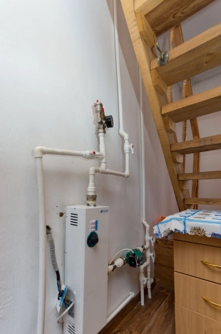 Купить дом в Микрорайоне Восточный, Тобольск в Тобольске. Вариант № 2438, 18, площадь -  квм, цена 3500000 рублей