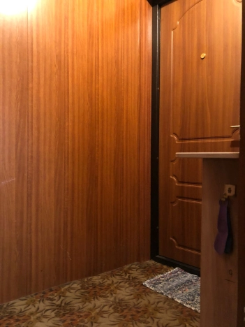 Купить трехкомнатную квартиру на улице 10 лет Октября в Омске. Вариант № 12536, 26, площадь -  квм, цена 2400000 рублей