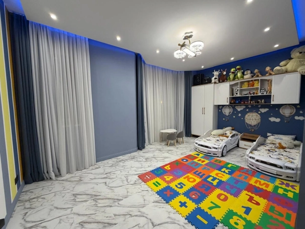 Купить квартиру в Москве. Вариант № 9173184, 11, площадь -  квм, цена 49300000 рублей