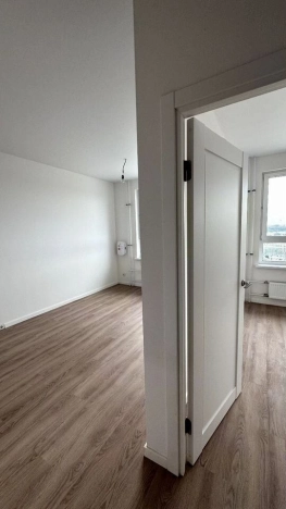 Купить квартиру в Москве. Вариант № 9449123, 7, площадь - квм, цена 9800000 рублей