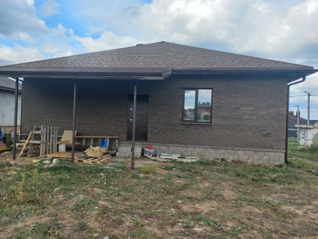 Купить дом на улице Везельская в Белгороде. Вариант № 5340920, 1, площадь -  квм, цена 8500000 рублей