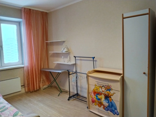 Снять квартиру в Тобольске. Вариант № 3136100, 16, площадь -  квм, цена 45000 рублей