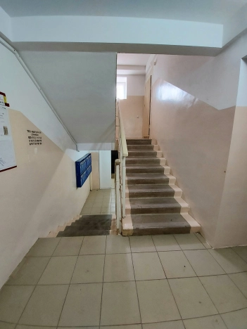 Купить двухкомнатную квартиру в Октябрьском. Вариант № 7053, 22, площадь -  квм, цена 4025000 рублей