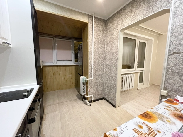 Купить квартиру на улице Науки в Южно-Сахалинске. Вариант № 9424764, 6, площадь -  квм, цена 6850000 рублей