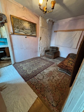 Купить трехкомнатную квартиру в Приморском крае. Вариант № 31482, 10, площадь -  квм, цена 1050000 рублей