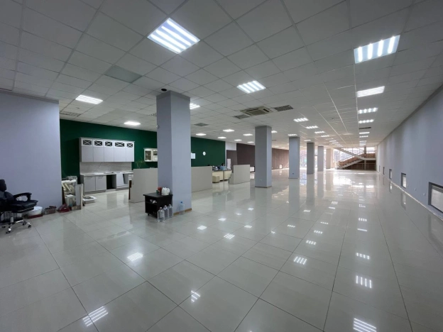 Купить коммерческую недвижимость свободного назначения в Ростове-на-Дону. Вариант № 10031015, 5, площадь -  квм, цена 160000000 рублей