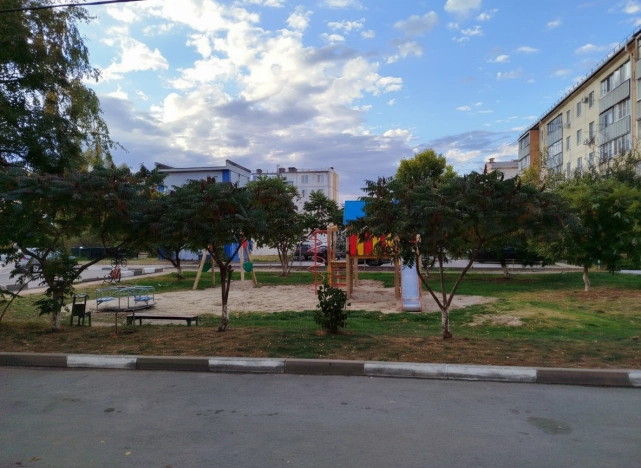 Купить четырехкомнатную квартиру в Микрорайоне 10-й в Белгороде. Вариант № 6709865, 14, площадь -  квм, цена 7550000 рублей