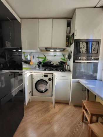 Купить квартиру в Москве. Вариант № 10077334, 3, площадь - квм, цена 17400000 рублей