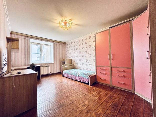 Купить четырехкомнатную квартиру в Московской области. Вариант № 7841831, 15, площадь -  квм, цена 17500000 рублей