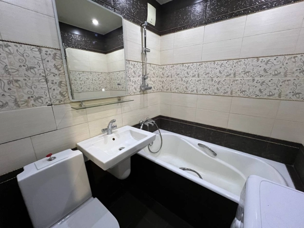 Снять квартиру у метро Профсоюзная в Москве. Вариант № 10929323, 4, площадь - квм, цена 30000 рублей