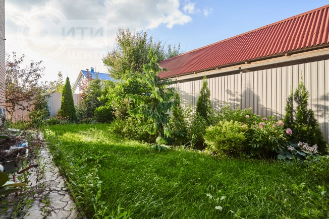 Купить трехкомнатную квартиру в Воронеже. Вариант № 1392545, 29, площадь -  квм, цена 15899000 рублей