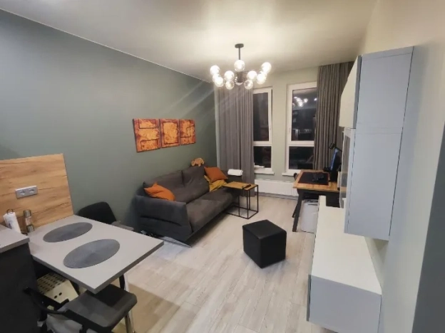 Купить квартиру в Москве. Вариант № 9975189, 21, площадь -  квм, цена 17900000 рублей