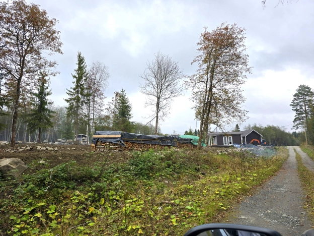 Купить земельный участок в Республике Карелия. Вариант № 8166312, 12, площадь -  квм, цена 19000000 рублей