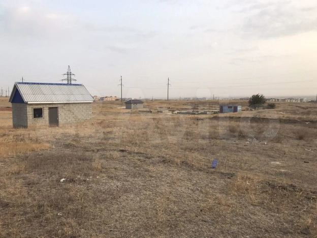 Купить земельный участок на улице Заречная в Республике Калмыкия. Вариант № 6951, 1, площадь -  квм, цена 1800000 рублей