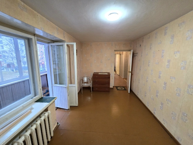 Купить трехкомнатную квартиру в Ярославской области. Вариант № 9414070, 7, площадь -  квм, цена 3400000 рублей