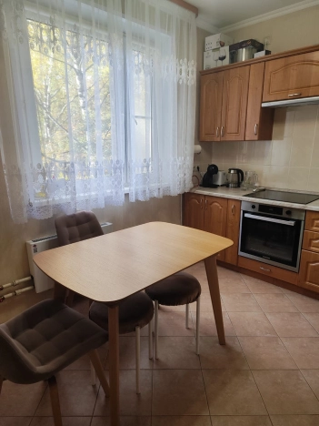 Купить квартиру в Москве. Вариант № 7655106, 3, площадь - квм, цена 16000000 рублей