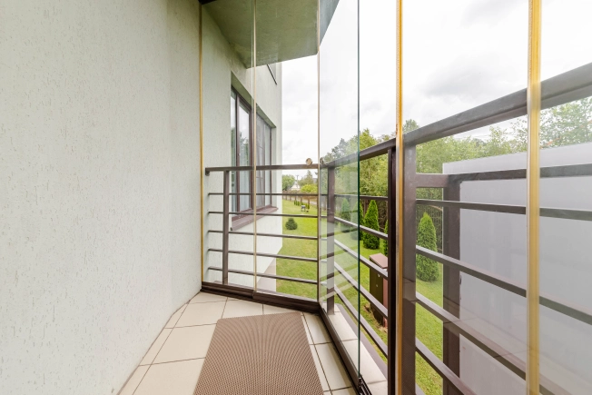 Купить квартиру на вторичке у метро Беговая в Санкт-Петербурге. Вариант № 956858, 24, площадь -  квм, цена 16300000 рублей