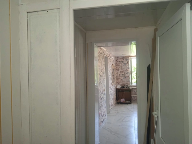 Купить дом на улице Хомутникова в Элисте. Вариант № 15398, 11, площадь -  квм, цена 6500000 рублей