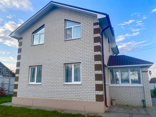 Купить дом в Воронеже. Вариант № 34873, 1, площадь -  квм, цена 9399000 рублей