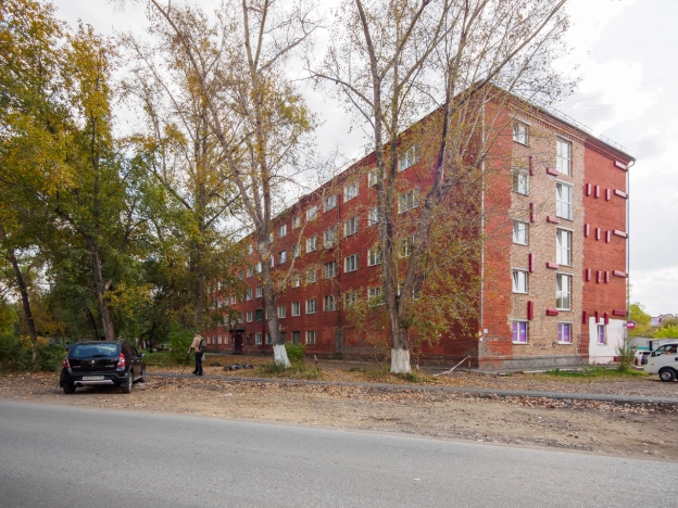 Купить комнату в Омске. Вариант № 3993956, 15, площадь -  квм, цена 1750000 рублей